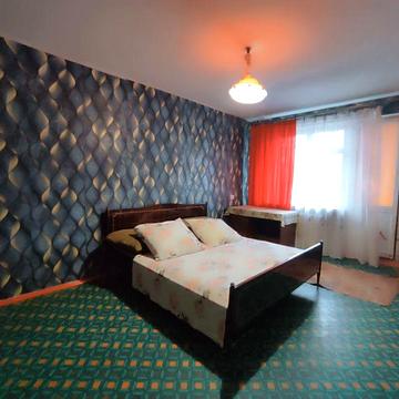 Здається 3х кім вул Ватутіна ( 129 квартал)