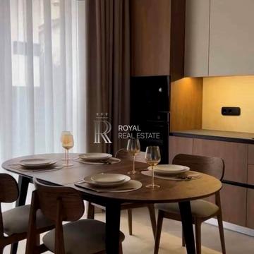 Центральна вул.