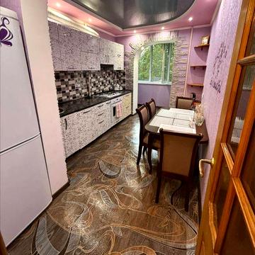 Східний/Восточный -1 ,  3 кімнатна квартира оренда