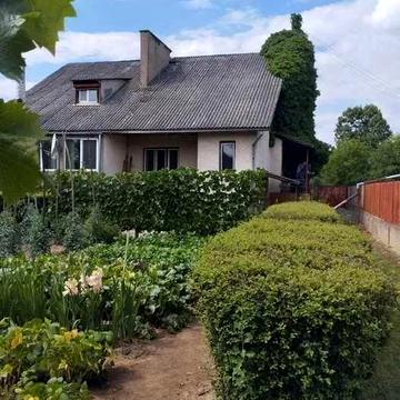 Продам 2-пов. будінок у курортному місці — озеро Дийда (Дедово)