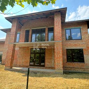 Лісова вул.