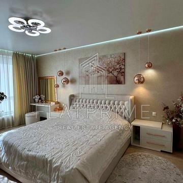 Метрологічна вул., 54