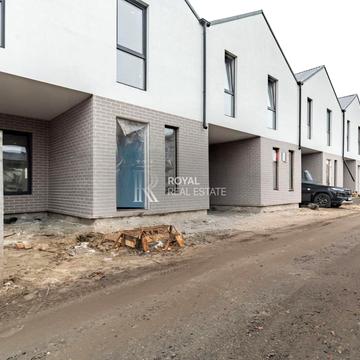 Малинівська, 22