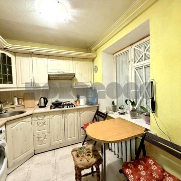 Олени Теліги вул., 17-А