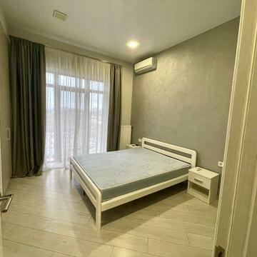 Аренда Центр 1 комн. квартира ЖК «Ренесанс»