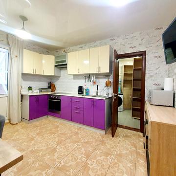 Єлизавети Чавдар вул., 38-Б