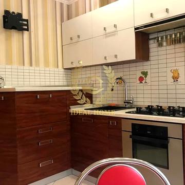 Квартира з повною комплектацією на Вершигори