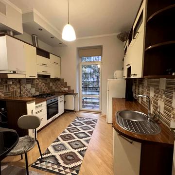 Дмитра Вітовського вул. (), 17