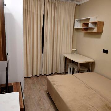 Леоніда Первомайського вул., 5-А