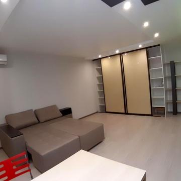 Госпітальна вул., 2