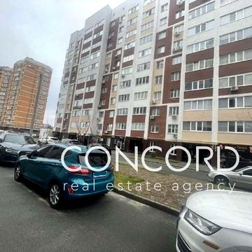 Машинобудівників вул., 23