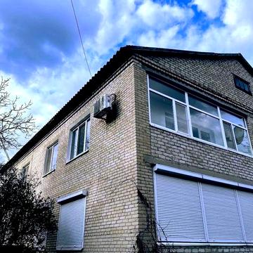 Продам двоповерховий будинок