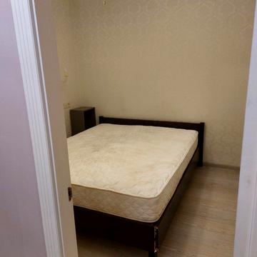 Валерія Лобановського вул., 13