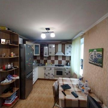 Продається 2-кімнатна квартира, район Черьомушки.