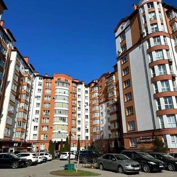 3-кімнатна з чорновим ремонтом, вул.Бандери центральна частина міста