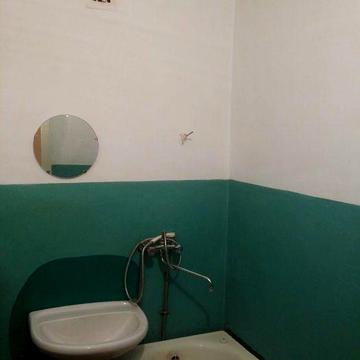 1-кімн. квартира Проспект Незалежності 39,0 м кв.. 3/5 балкон