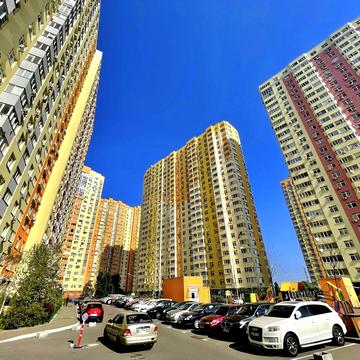 Сімї Кульженків вул. (Петра Дегтяренка), 37