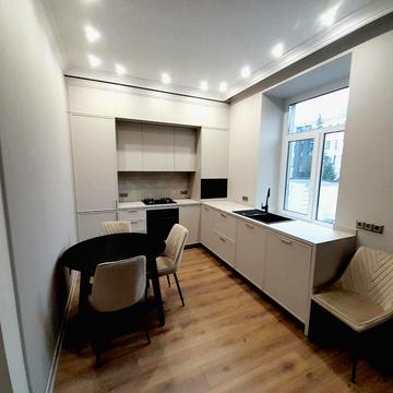 Лютеранська вул., 27-29