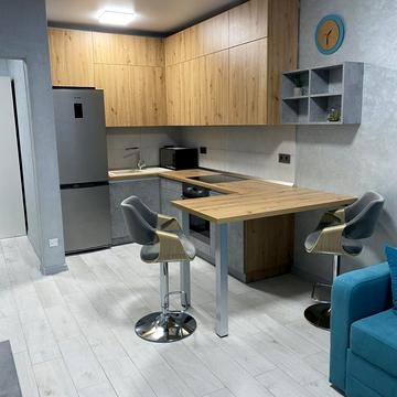 Драгоманова вул., 10