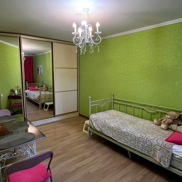 Академіка Корольова вул., 6-А