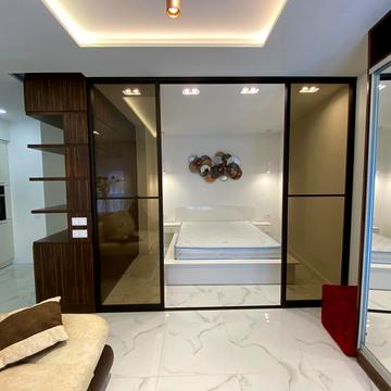 Вячеслава Чорновола просп. (), 16з