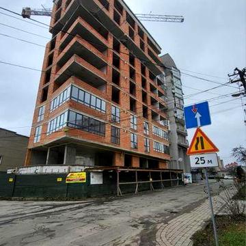 2 кімнатна сира квартира продаж р-н Східний