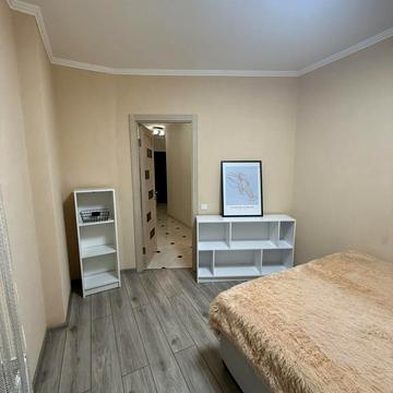 Залізнична вул., 7Т