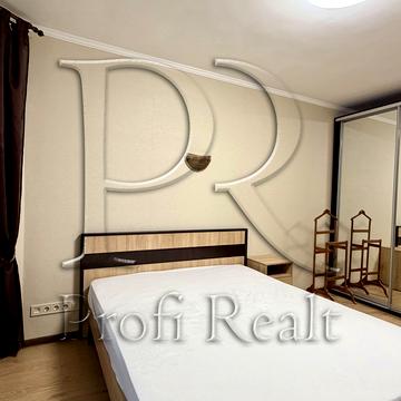 Лесі Українки вул., 28