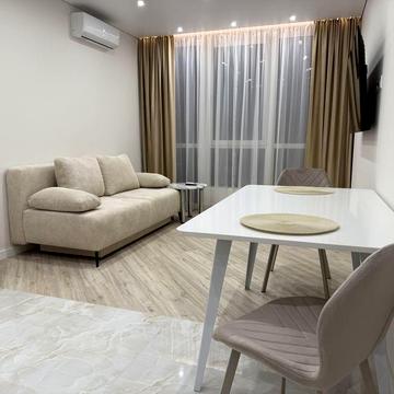 Віктора Некрасова вул. (Північно-Сирецька), 10