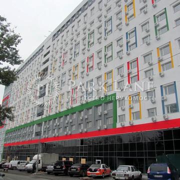 Машинобудівна вул., 41