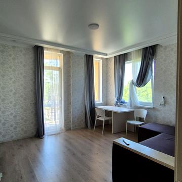 Новосельського вул., 19