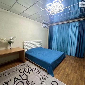 Довгострокова оренда 3к Квартира Вокзальна площа