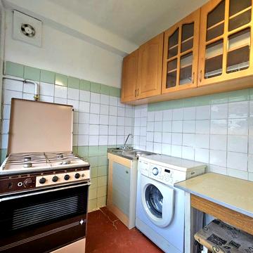 Мілютенка вул., 7-А