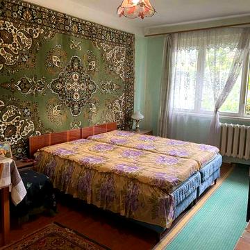 Продаж 3- кімнатної квартири проспект Миру (Можливо по перерахунку)