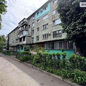 Продаж 2к Квартира Героїв Крут вулиця