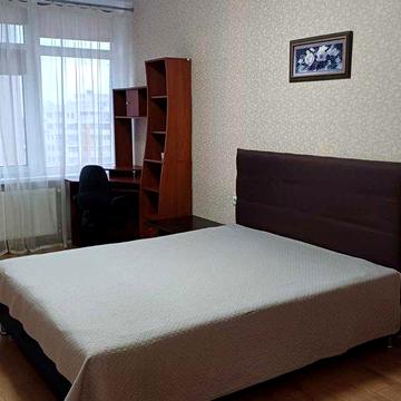 Сахарова/Заболотного, квартира в новом доме, охраняемая территория