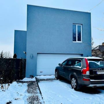 Молодіжна вул., 33-А