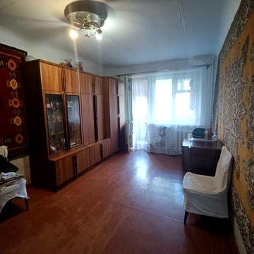 Поділ 2к 44м2, середній поверх Можливо Є ВІДНОВЛЕННЯ!