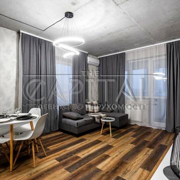 Золотоустівська вул., 25