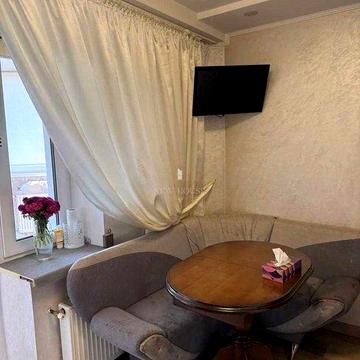 Продаж 1-к квартири в ЖК Святопетрівський , Святопетрівське ЖК Святогпетрівський