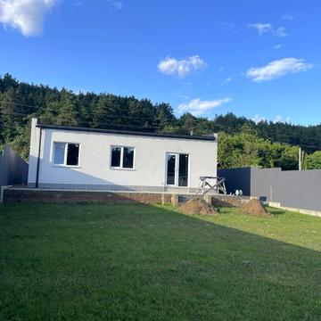 Садова вул., 93