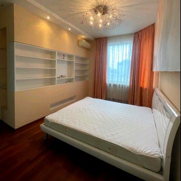 Середньофонтанська вул., 19-А