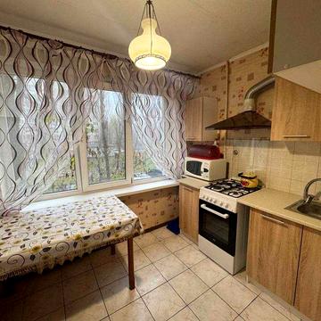 Вул.Доманицького 9.Газ,невисокий поверх!оренда 1к квартири,Борщагівка