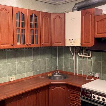 Продам 4-х комнатную квартиру с автономным отоплением, Рокоссовского