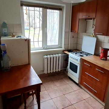 Миколи Василенка вул., 25/18;18/25