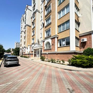 Французький бульв., 35