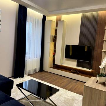 Продаж 1-но квартири на центральній вулиці з ремонтом