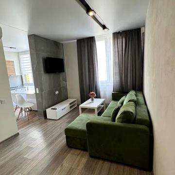 Авраама Лінкольна вул. (Димитрова), 6