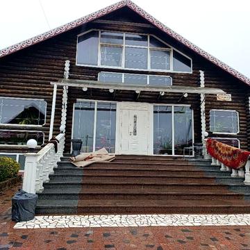 Продам будинок по вул. Ростислав Волошина, м. Рівне