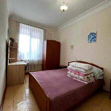 Сталінка! 2к роздільна 60м2 м. Берестейська 5хв вул. Табірна 44